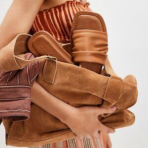 FREE PEOPLE Salma Suede Tote In Saddle NWT